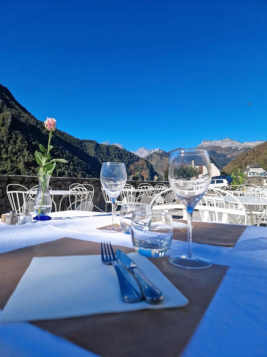 Chateau D'Arance Hotel Restaurant Espace Bien-Etre Cette-Eygun Eksteriør bilde