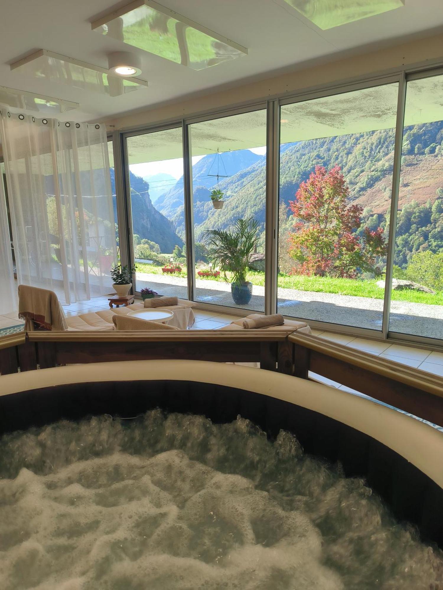 Chateau D'Arance Hotel Restaurant Espace Bien-Etre Cette-Eygun Eksteriør bilde